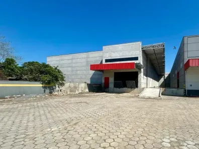 Galpão/Depósito/Armazém para alugar, 3000m² no , Araquari