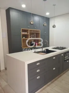 Sobrado com 3 Quartos à venda, 192m² no Parque Califórnia, Jacareí