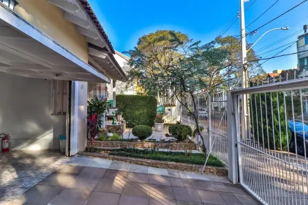 Casa com 4 Quartos à venda, 267m² no Jardim Itu, Porto Alegre