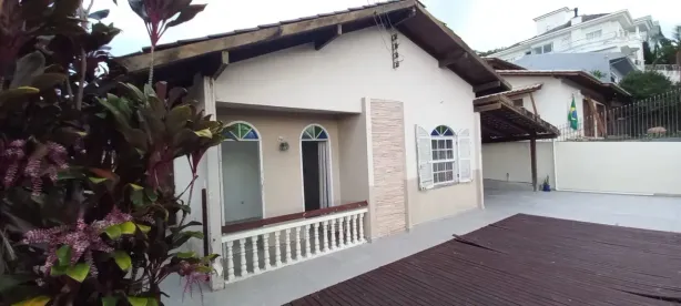 Casa com 3 Quartos à venda, 150m² no Ponta de Baixo, São José
