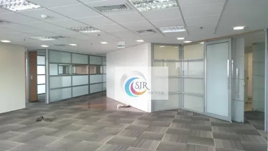 Sala Comercial para alugar, 200m² no Itaim Bibi, São Paulo