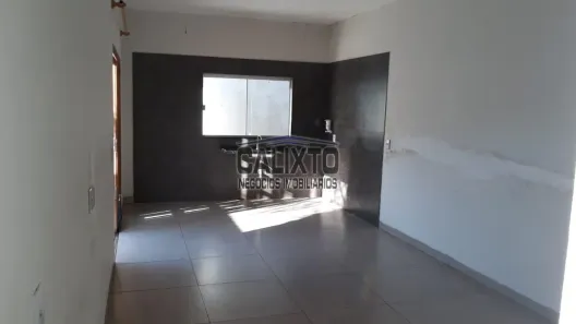 Sobrado com 4 Quartos à venda, 141m² no Jardim Patrícia, Uberlândia