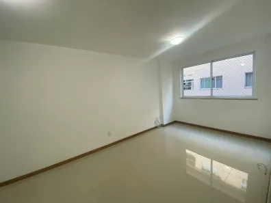 Apartamento com 3 Quartos para alugar, 105m² no Várzea, Teresópolis