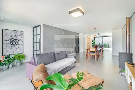 Casa de Condomínio com 3 Quartos à venda, 200m² no Jansen, Gravataí