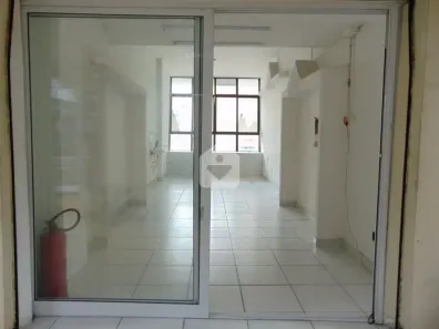 Ponto Comercial para venda ou aluguel, 28m² no Copacabana, Rio de Janeiro