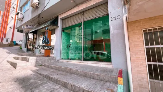 Sala Comercial para alugar, 28m² no Centro, Tubarão
