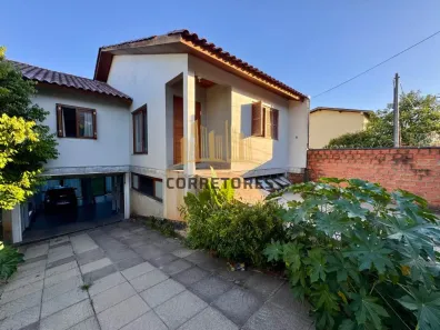 Sobrado com 4 Quartos para alugar, 234m² no Marechal Rondon, Canoas