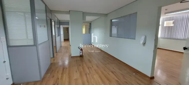Sala Comercial para alugar, 220m² no Centro, Campinas