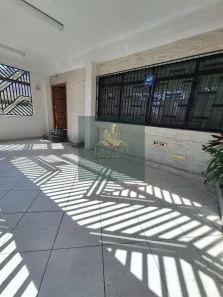 Sobrado com 3 Quartos à venda, 200m² no Vila Gumercindo, São Paulo