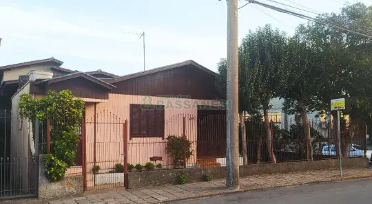 Casa com 2 Quartos à venda, 80m² no Kayser, Caxias do Sul