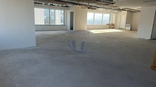 Sala Comercial para alugar, 225m² no Várzea da Barra Funda, São Paulo