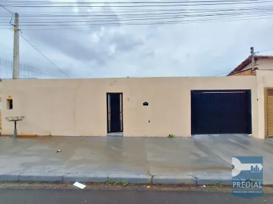 Casa com 3 Quartos para alugar, 171m² no Jardim São João Batista, São Carlos