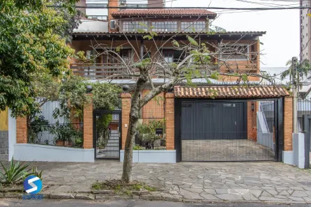 Casa com 5 Quartos à venda, 402m² no Chácara das Pedras, Porto Alegre