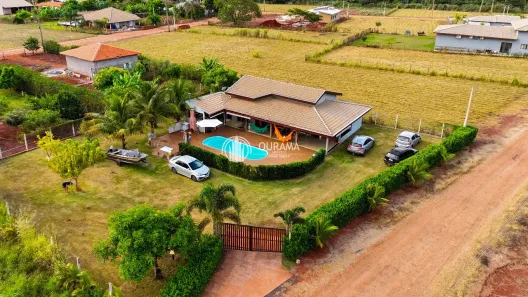 Fazenda/Sítio com 3 Quartos à venda, 230m² no Área Rural de Itaju, Itaju