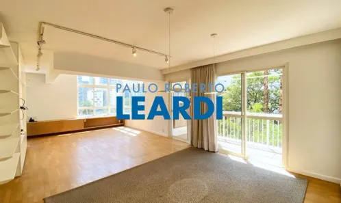 Apartamento com 3 Quartos para alugar, 158m² no Sumarezinho, São Paulo