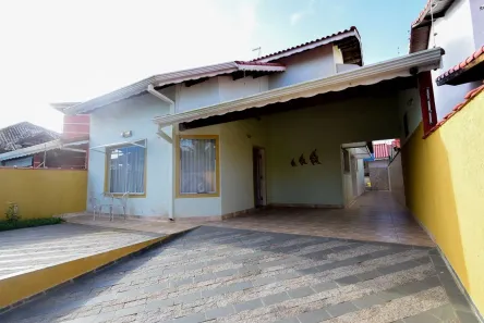 Sobrado com 4 Quartos à venda, 84m² no Josedy, Peruíbe