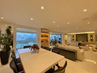 Apartamento com 3 Quartos à venda, 261m² no Vila Andrade, São Paulo
