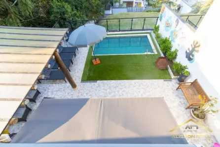Casa de Condomínio com 4 Quartos à venda, 232m² no Jardim Pioneiro, Cotia