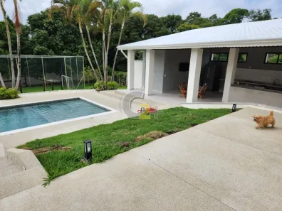 Casa de Condomínio com 5 Quartos para alugar, 460m² no City Castello, Itu