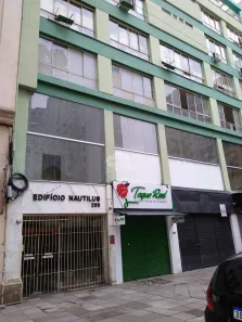 Apartamento com 2 Quartos à venda, 137m² no Centro Histórico, Porto Alegre