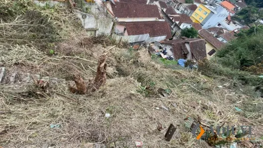 Lote/Terreno à venda, 738m² no Centro, Petrópolis