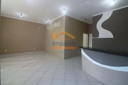 Imóvel Comercial para alugar, 243m² no Vila Medon, Americana