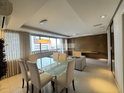Apartamento com 2 Quartos para alugar, 125m² no Água Verde, Curitiba