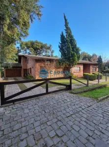 Casa com 3 Quartos para alugar, 400m² no Santa Catarina, Caxias do Sul