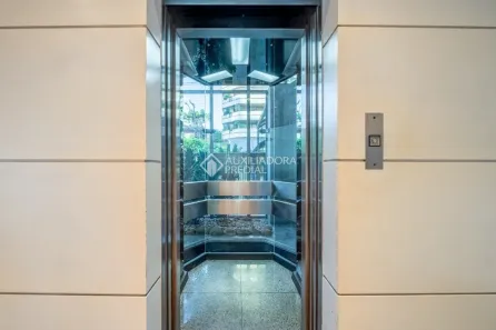 Apartamento com 4 Quartos à venda, 383m² no Mont Serrat, Porto Alegre