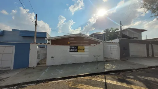 Casa com 3 Quartos para alugar, 148m² no Parque São Quirino, Campinas
