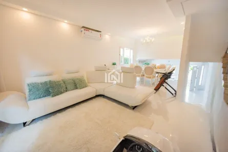 Casa de Condomínio com 4 Quartos à venda, 220m² no Jardim das Paineiras, Cotia