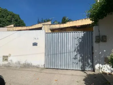 Casa com 2 Quartos à venda, 213m² no Dourado, Horizonte