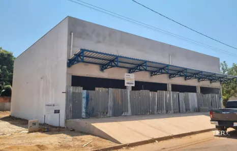 Ponto Comercial com 4 Quartos para alugar, 150m² no Luzimangues, Porto Nacional