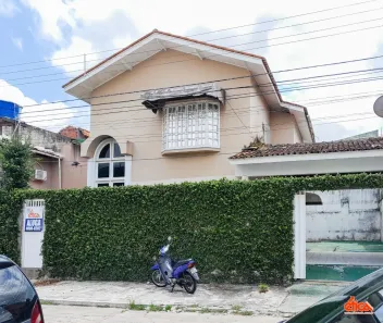 Casa com 3 Quartos para alugar, 260m² no Curió-Utinga, Belém