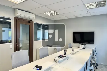 Sala Comercial à venda, 200m² no Vila Olímpia, São Paulo