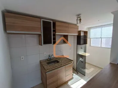 Apartamento com 2 Quartos para alugar, 50m² no Santo Expedito, Pouso Alegre