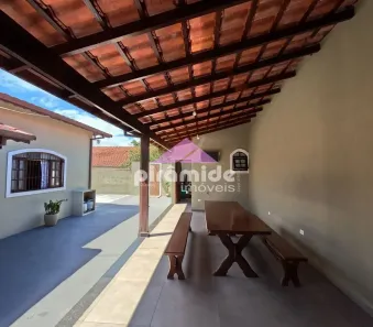 Casa com 3 Quartos à venda, 200m² no Parque Balneário Poiares, Caraguatatuba