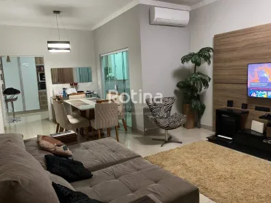 Casa com 3 Quartos à venda, 178m² no Bosque dos Buritis, Uberlândia