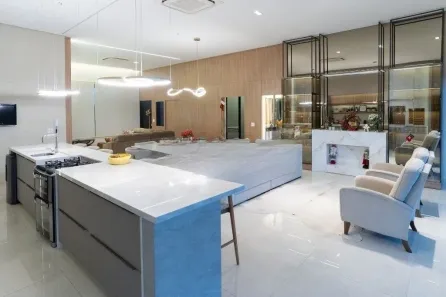 Casa com 4 Quartos à venda, 283m² no Esperança, Londrina