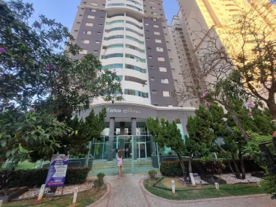 Apartamento com 3 Quartos à venda, 129m² no Setor Bueno, Goiânia