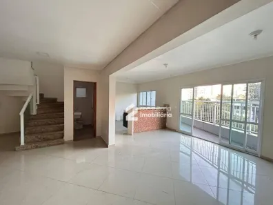 Sobrado com 4 Quartos à venda, 220m² no Jardim Bela Vista, Santo André