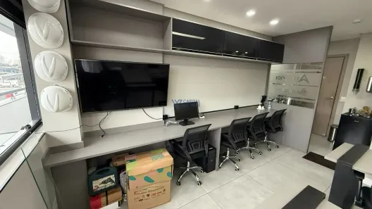 Sala Comercial à venda, 24m² no Jardim São Dimas, São José dos Campos