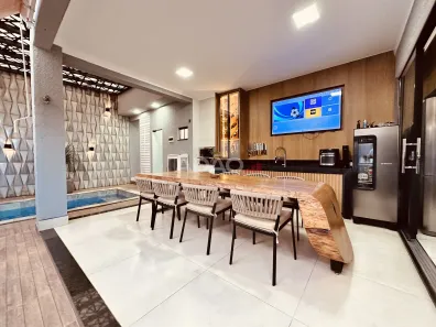 Casa com 3 Quartos à venda, 200m² no São Francisco, Senador Canedo