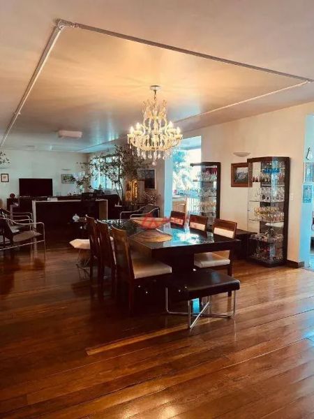 Apartamento com 3 quartos — Savassi, Belo Horizonte
