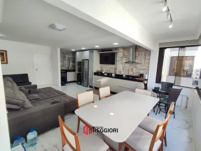 Apartamento com 2 Quartos para alugar, 84m² no Centro, Balneário Camboriú