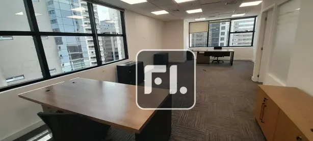 Sala Comercial para venda ou aluguel, 111m² no Vila Olímpia, São Paulo