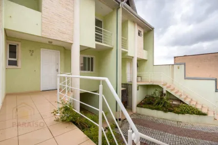 Sobrado com 3 Quartos para alugar, 188m² no Uberaba, Curitiba