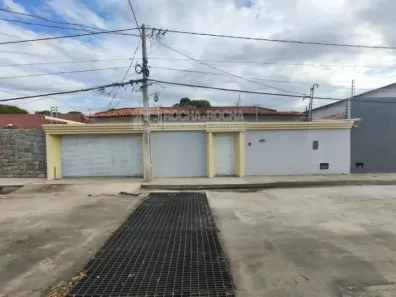 Casa com 3 Quartos para alugar, 320m² no São Cristóvão, Teresina