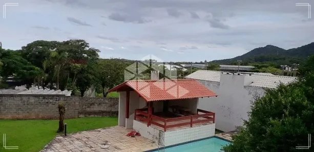 Casa com 4 Quartos à venda, 273m² no Lagoa da Conceição, Florianópolis