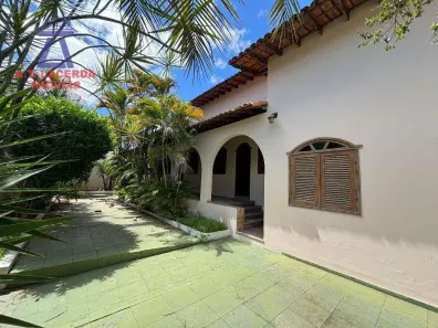 Casa com 4 Quartos para alugar, 720m² no Monte Alegre, Montes Claros